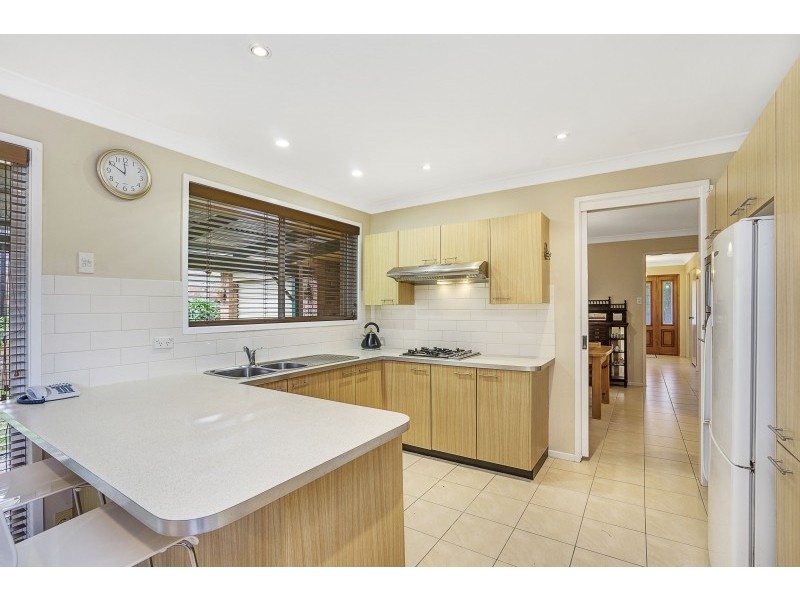 3 Lamont Close, Green Point NSW 2251