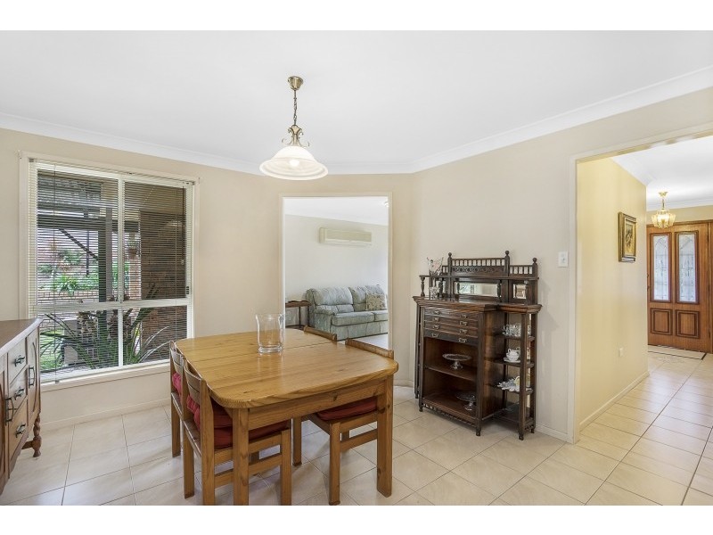 3 Lamont Close, Green Point NSW 2251