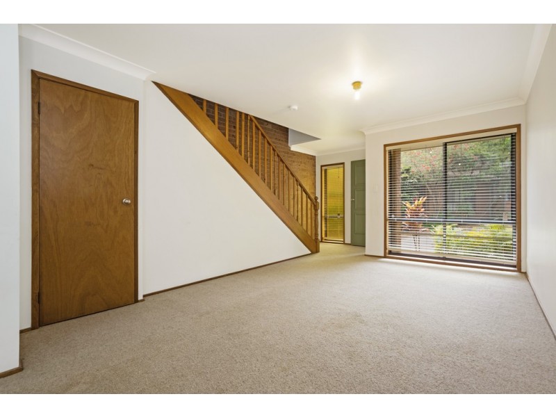 2/63 Davies Street,, Kincumber NSW 2251