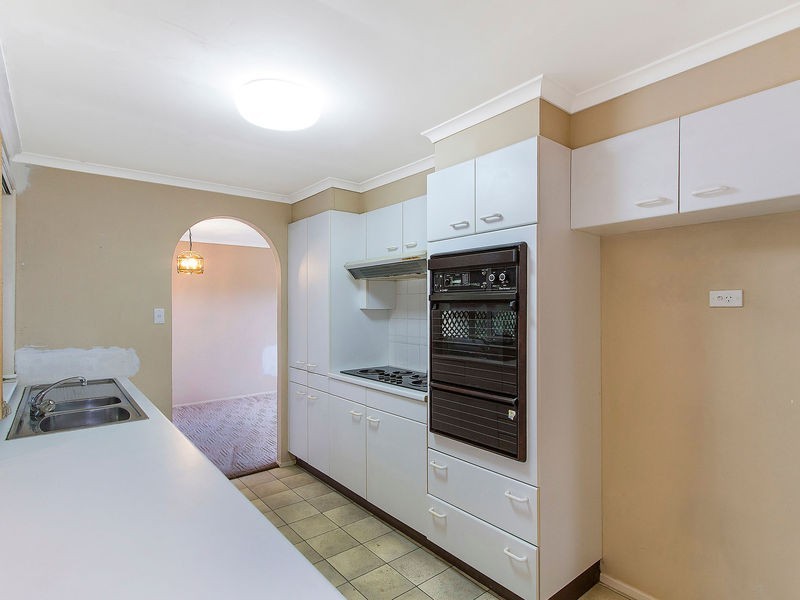 1 Narooma Rd, Niagara Park NSW 2250