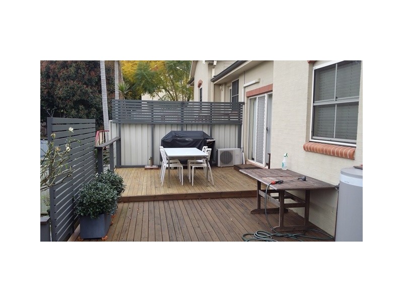 18/11 Berrys Head Rd, Narara NSW 2250