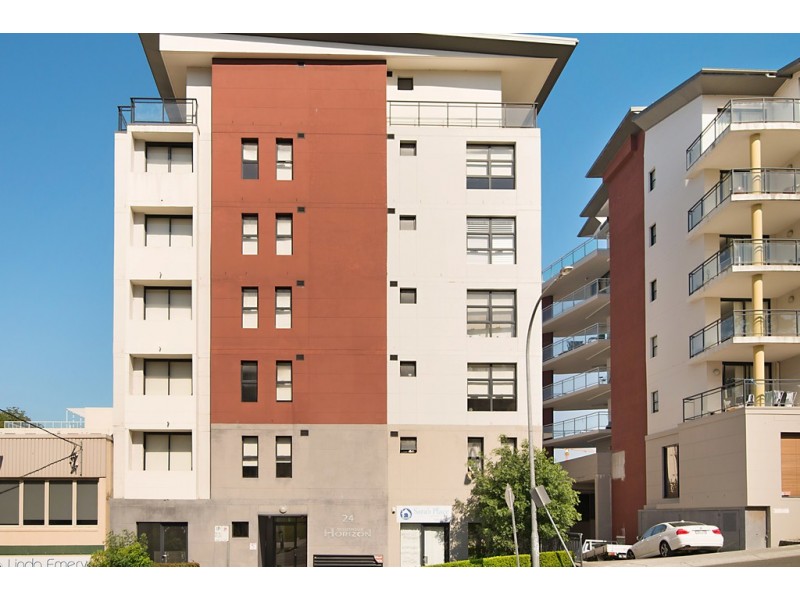 4/24 Watt Street, Gosford NSW 2250