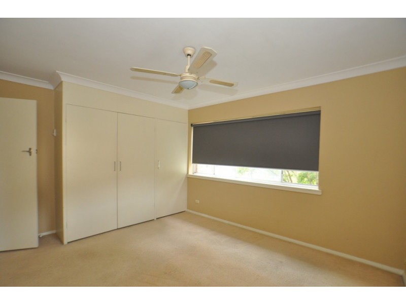 6 Mindaree Avenue, Wyoming NSW 2250