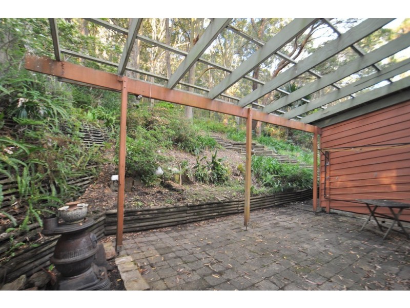 408 Avoca Drive, Green Point NSW 2251