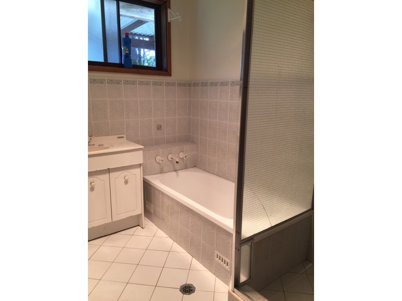 10 Dena Avenue, Narara NSW 2250