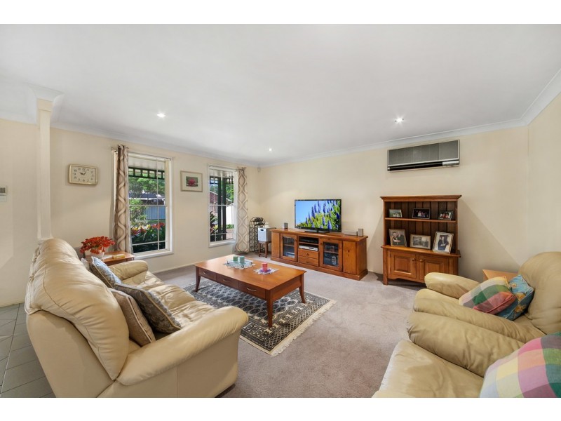 2 Rosewood Close, Ourimbah NSW 2258