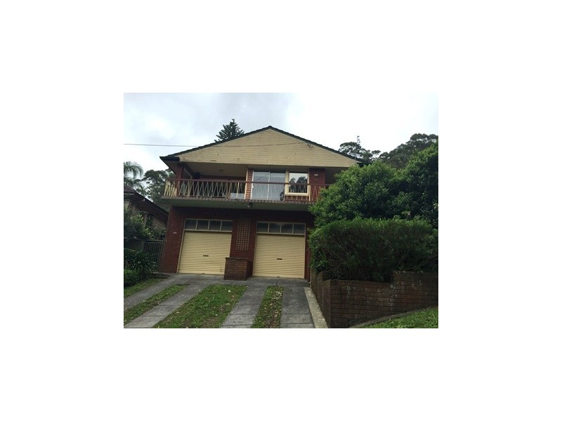 8 Kendall Street, Gosford NSW 2250