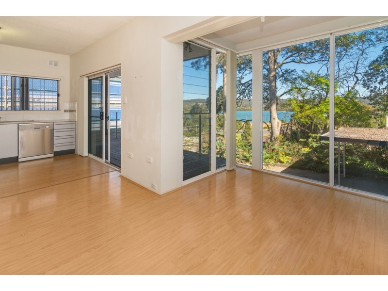 2/66 Henry Parry Drive, Gosford NSW 2250