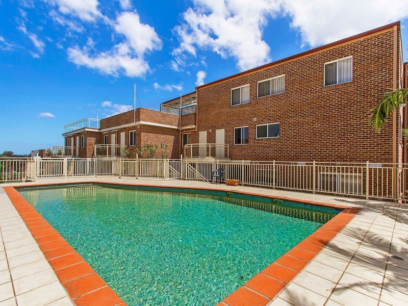 12/73-77 Henry Parry Drive, Gosford NSW 2250