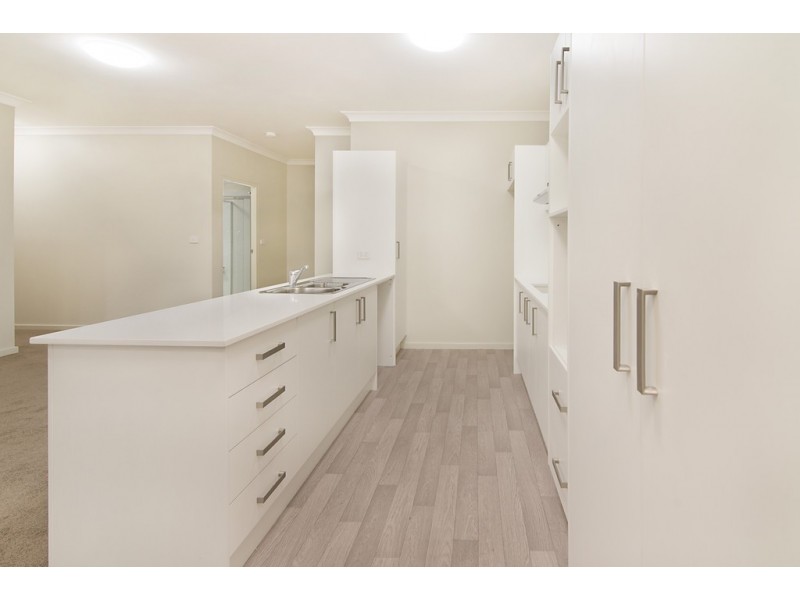 303/293-295 Mann Street, Gosford NSW 2250