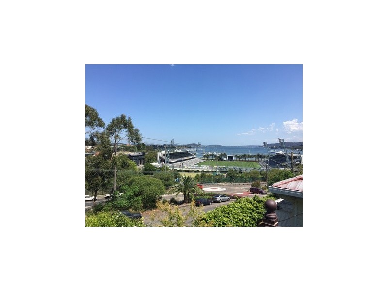 4 Kendall Street, Gosford NSW 2250