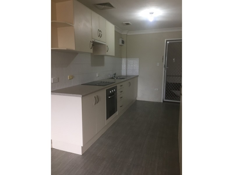 8/33a Frederick Street, East Gosford NSW 2250