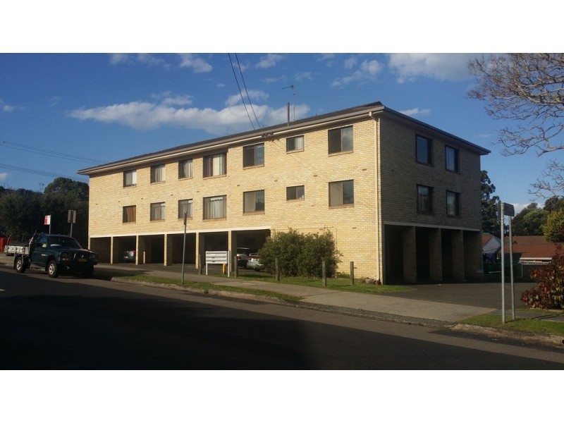 8/33a Frederick Street, East Gosford NSW 2250