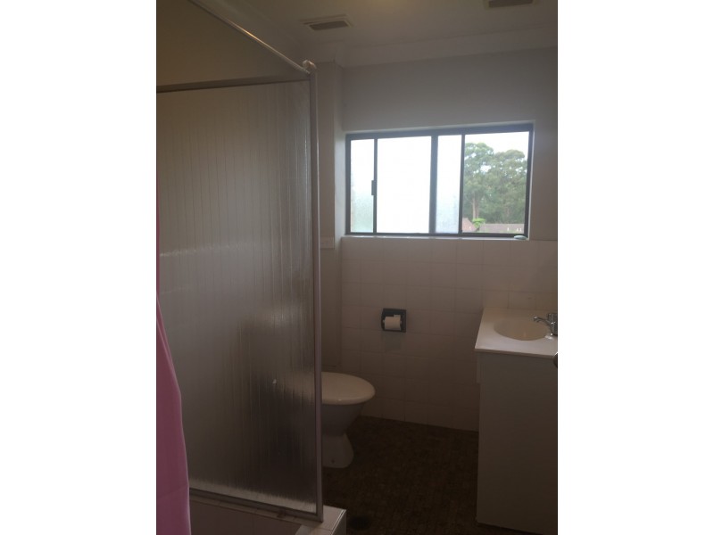 8/33a Frederick Street, East Gosford NSW 2250