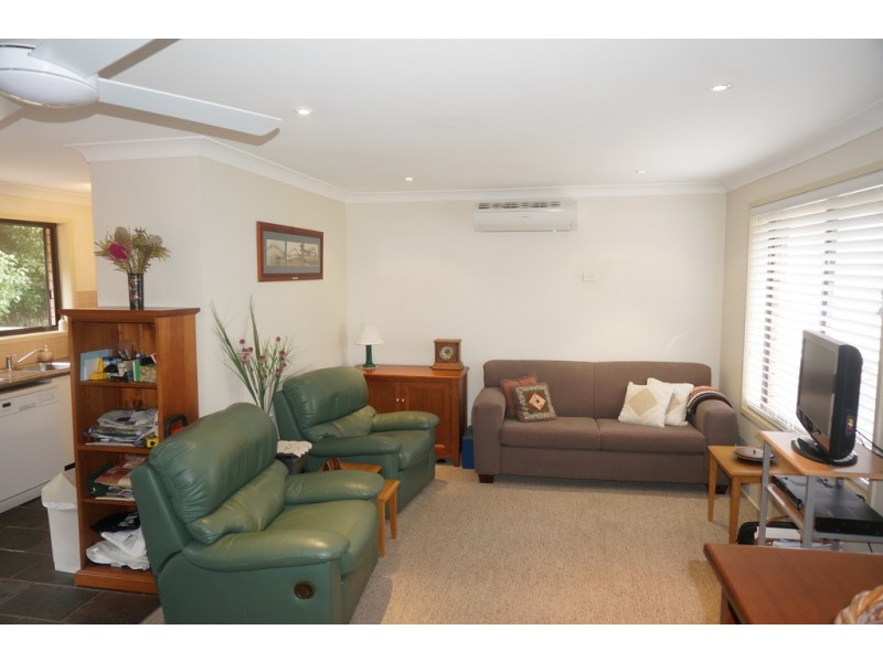 7 Northwind Avenue, Point Clare NSW 2250