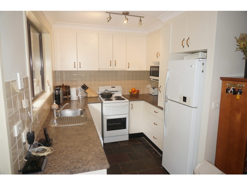 7 Northwind Avenue, Point Clare NSW 2250