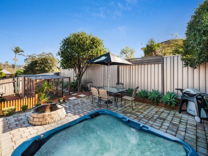 6 Park Crescent, Green Point NSW 2251