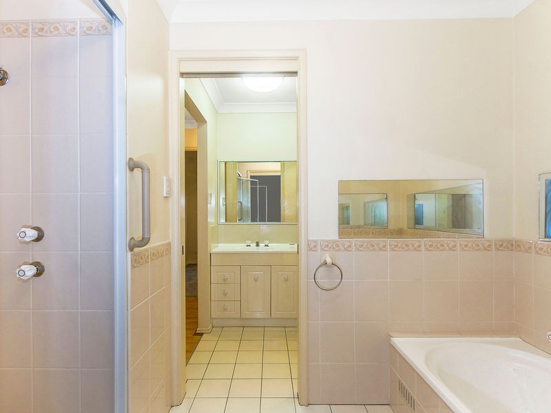 38/81 Newling Street, Lisarow NSW 2250