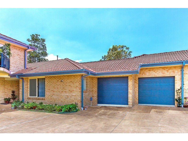 2/8 White Street, East Gosford NSW 2250