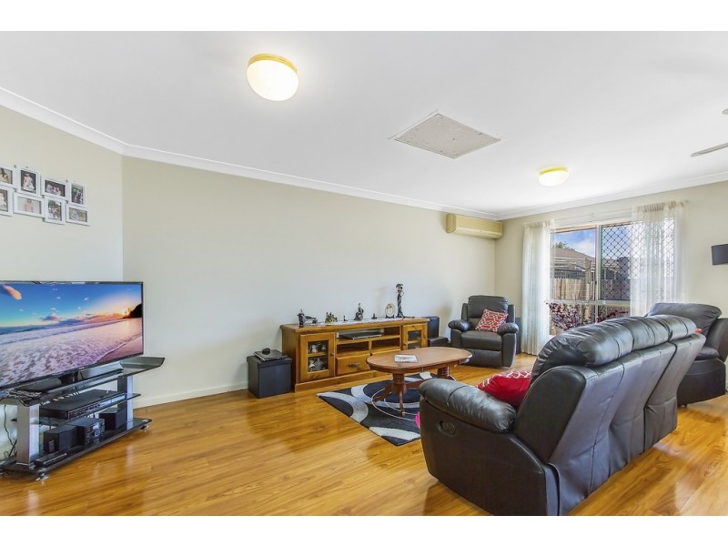 2/8 White Street, East Gosford NSW 2250
