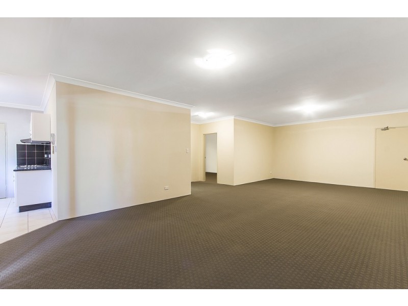 12/52-54 Holden Street, Gosford NSW 2250
