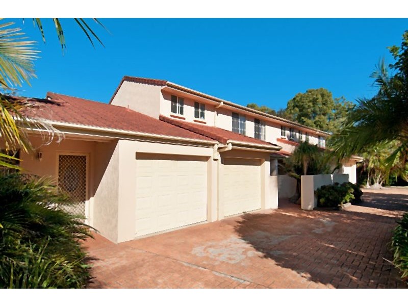 6/6 Beechwood Close, Ourimbah NSW 2258