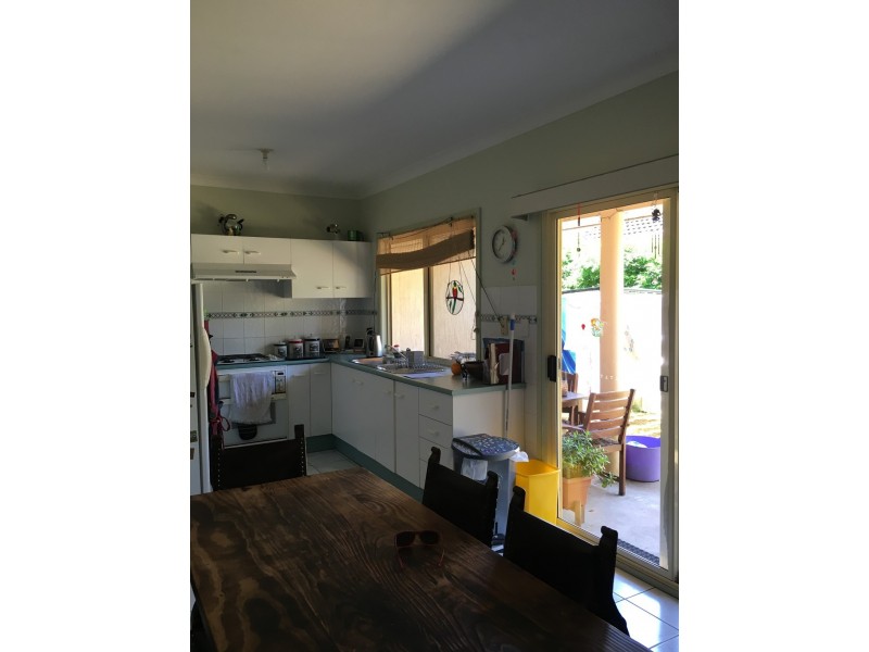 6/6 Beechwood Close, Ourimbah NSW 2258