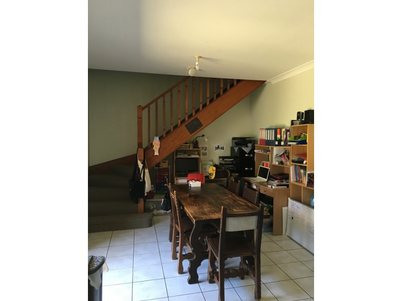 6/6 Beechwood Close, Ourimbah NSW 2258