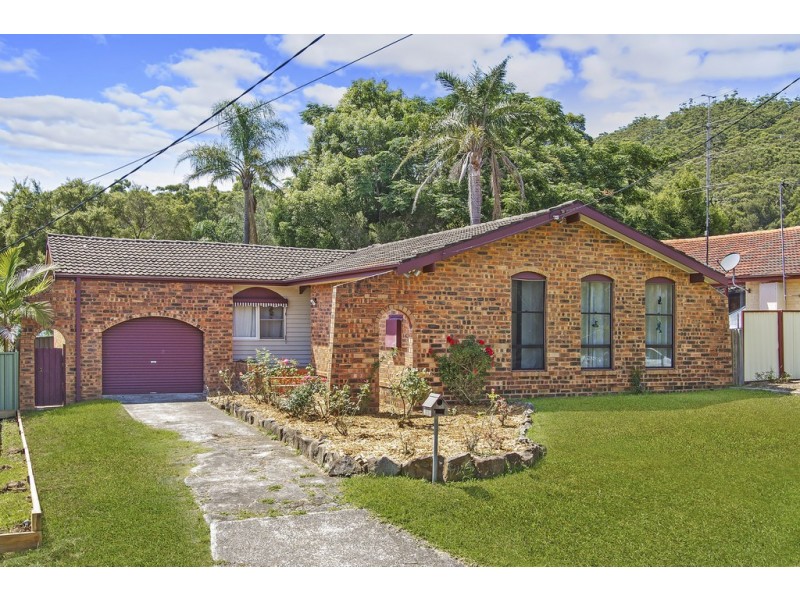 23 Beaumont Avenue, Wyoming NSW 2250