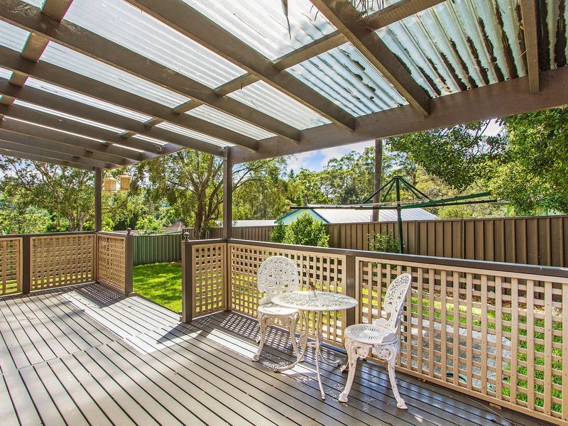 23 Beaumont Avenue, Wyoming NSW 2250