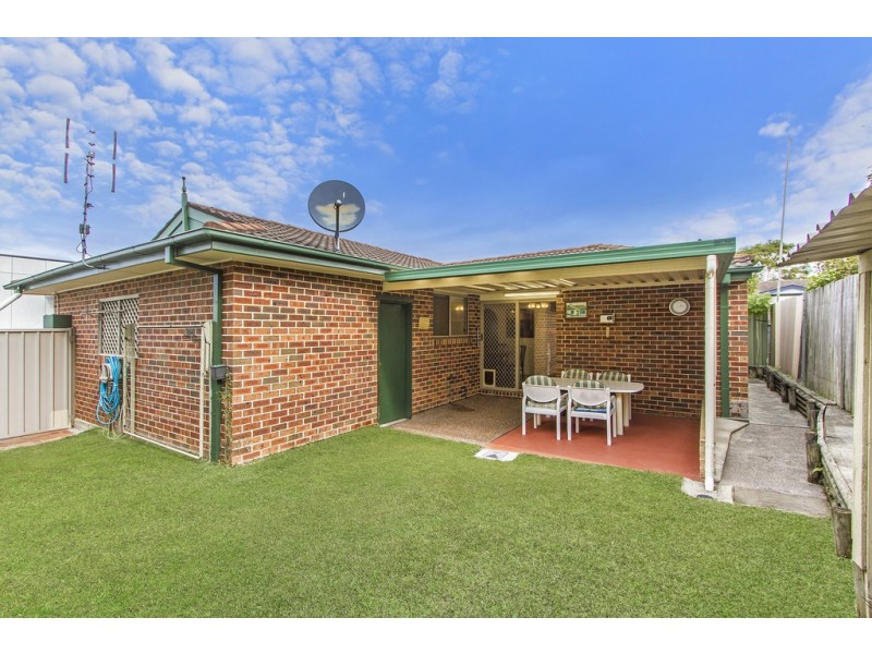 20a Althorp Street, East Gosford NSW 2250