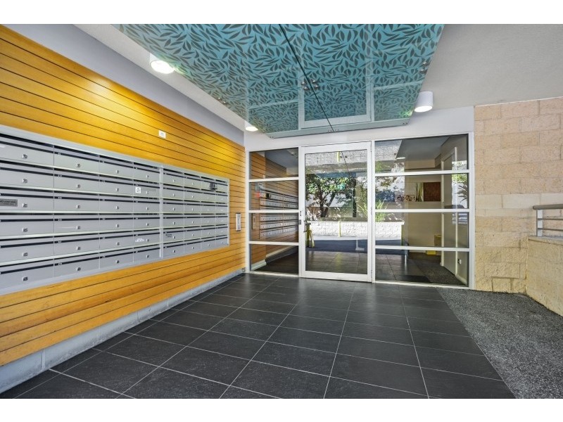 204/80 John Whiteway Drive, Gosford NSW 2250