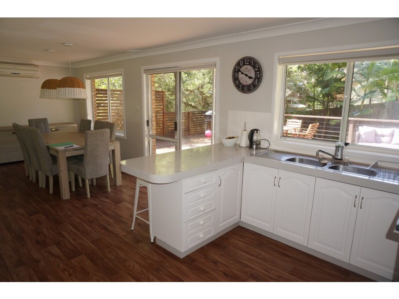 6 Algwen Road, North Gosford NSW 2250