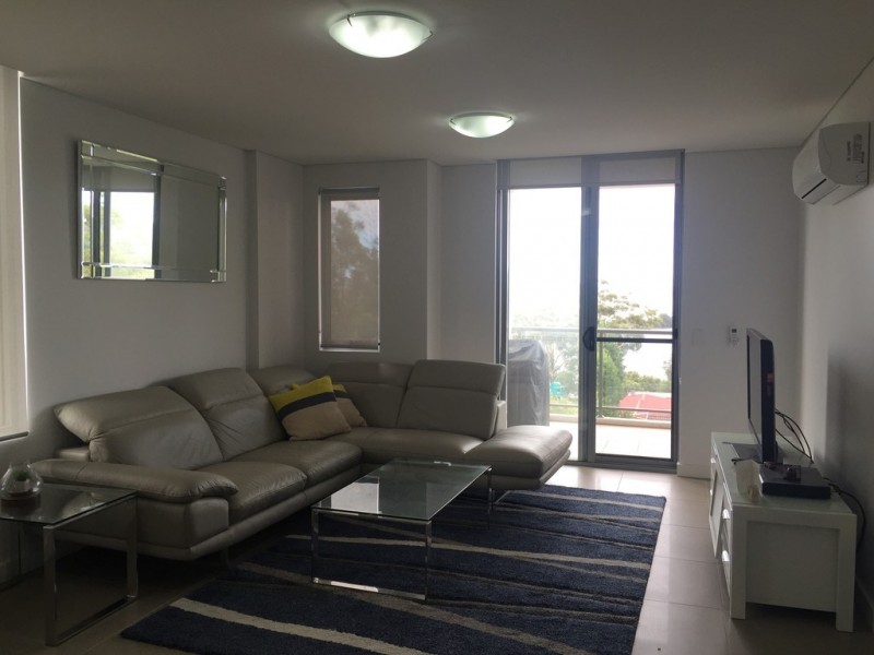 10/10-12 Batley Street, West Gosford NSW 2250