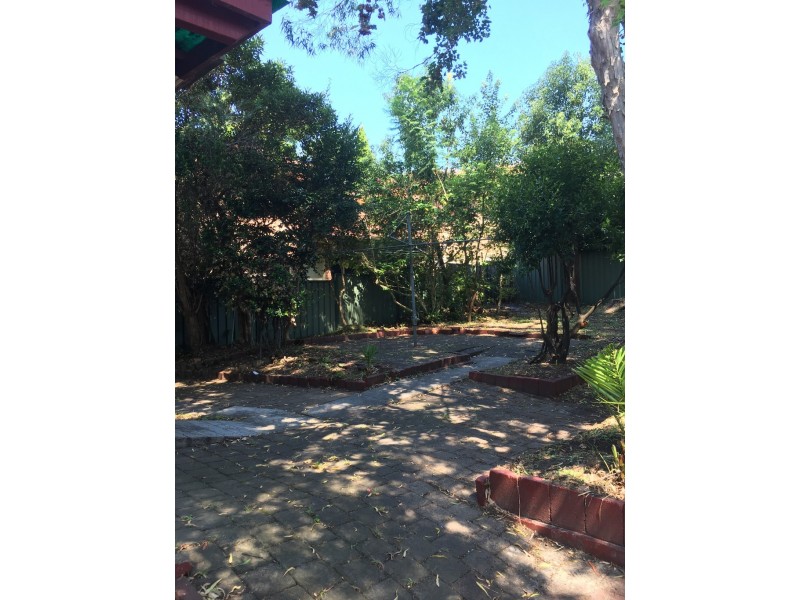 3 Beane Street, West Gosford NSW 2250