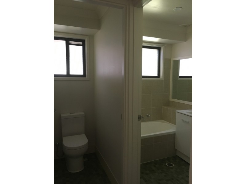 20 Bottlebrush Close, Wyoming NSW 2250