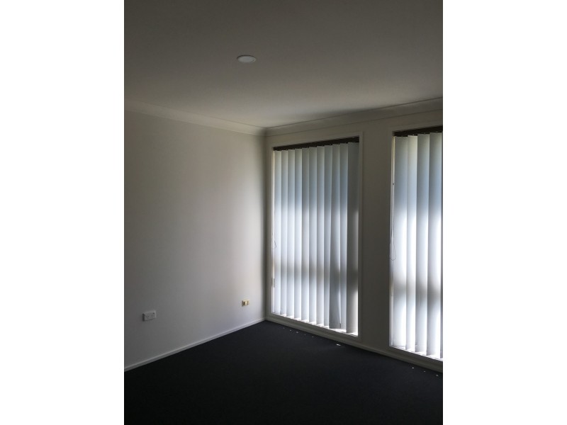 20 Bottlebrush Close, Wyoming NSW 2250