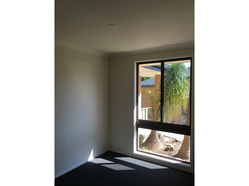 20 Bottlebrush Close, Wyoming NSW 2250