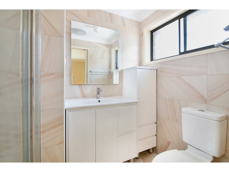 31 Beaumont Avenue, Wyoming NSW 2250