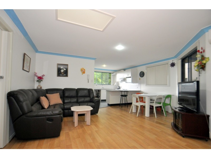 7/7a Riou Street, Gosford NSW 2250