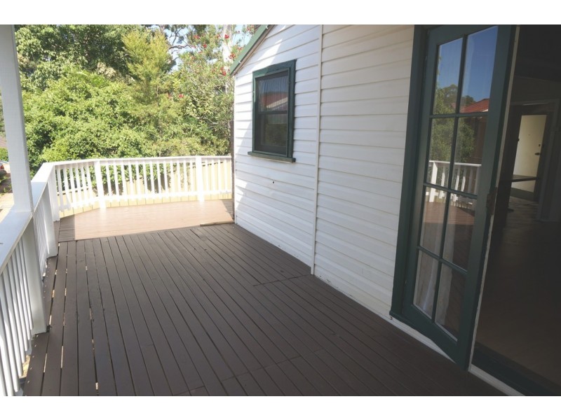 84 Etna Street, North Gosford NSW 2250