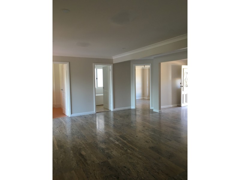 5 Boos Road, Forresters Beach NSW 2260