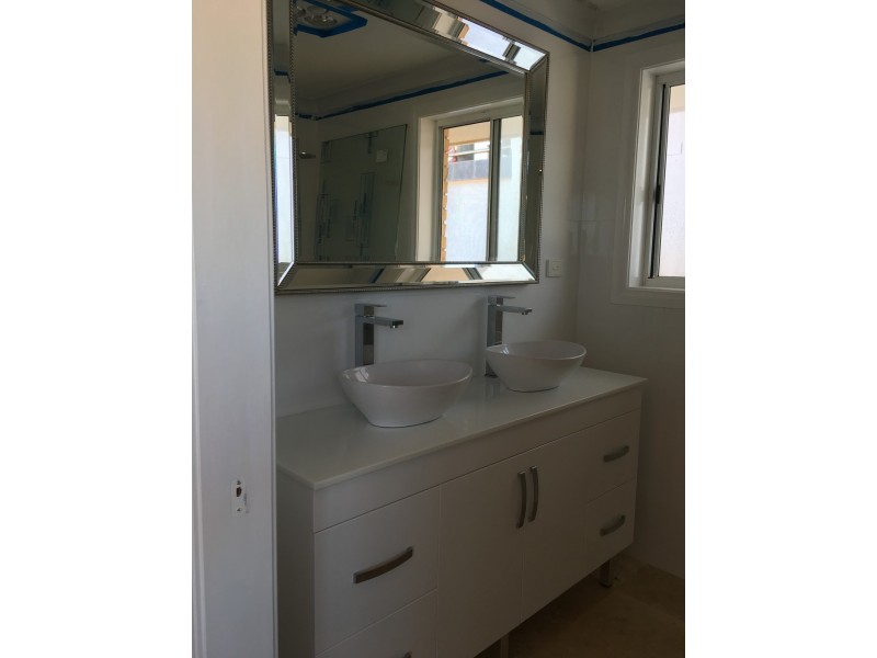 5 Boos Road, Forresters Beach NSW 2260