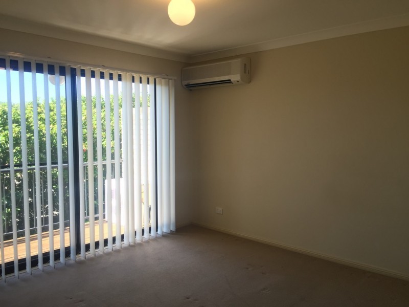 4/297a Henry Parry Drive, North Gosford NSW 2250