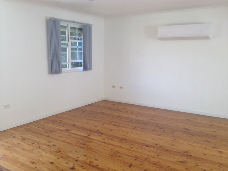 170 Avoca Drive, Green Point NSW 2251