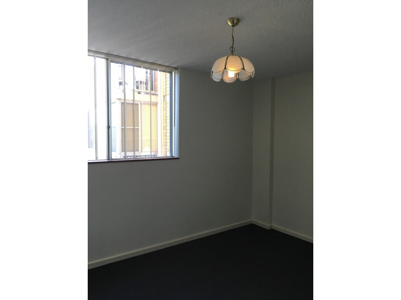 14/1 Mann Street, Gosford NSW 2250