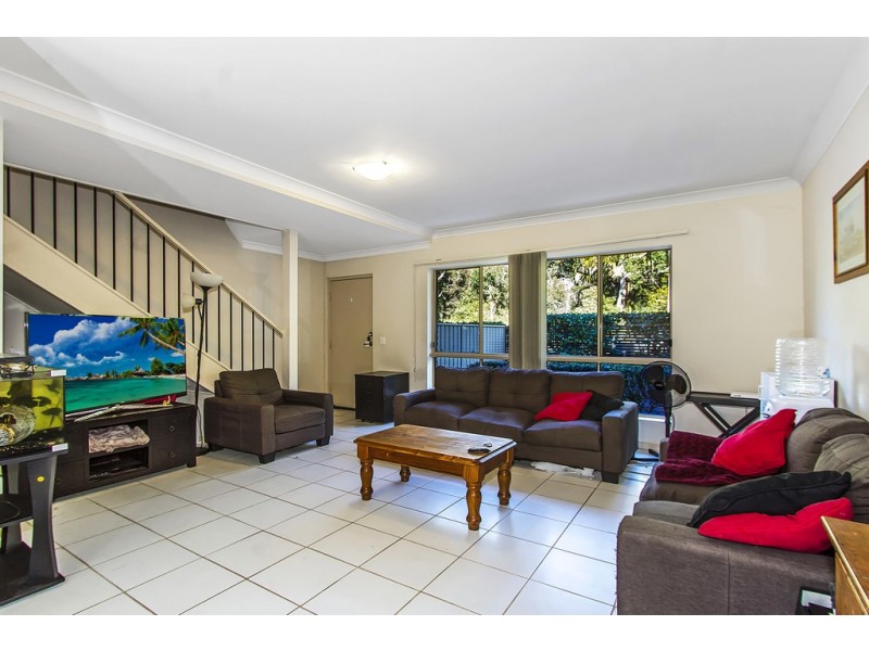 2/68 Dwyer Street, North Gosford NSW 2250