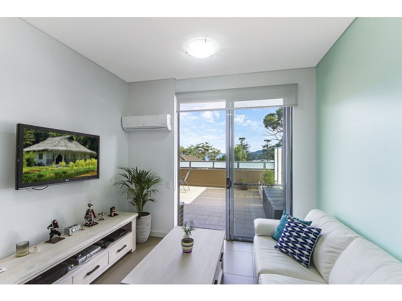 1/10-12 Batley Street, Gosford NSW 2250