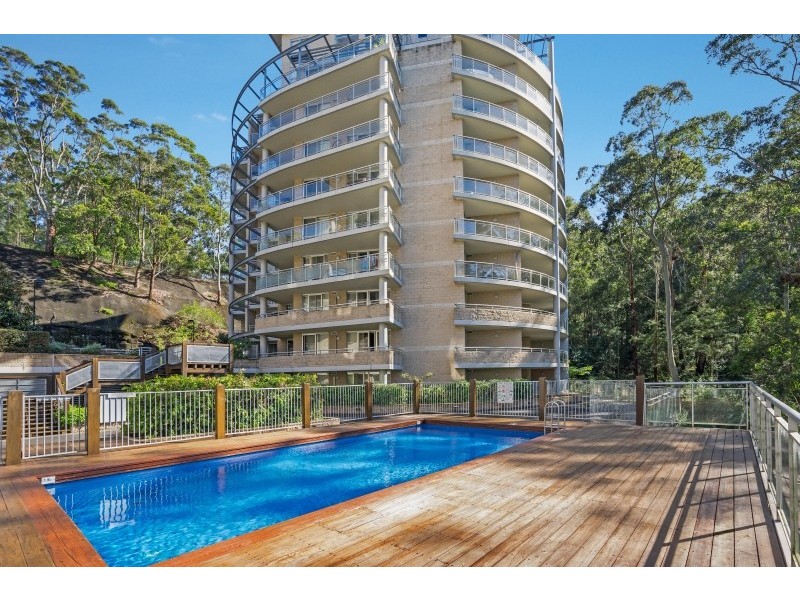 454/80 John Whiteway Drive, Gosford NSW 2250