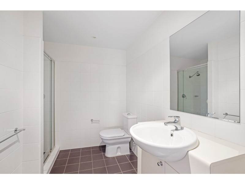 454/80 John Whiteway Drive, Gosford NSW 2250